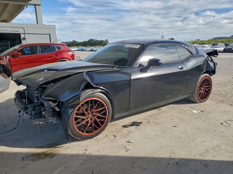 DODGE CHALLENGER 2015 with VIN 2C3CDZAG9FH860828 - Photo from auction