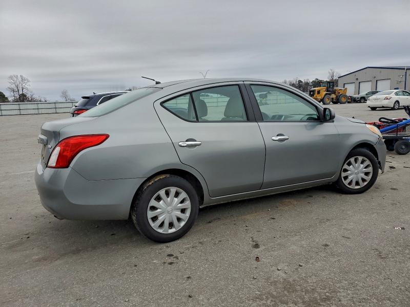 Photo 3 from auction – 2012 NISSAN VERSA S with VIN 3N1CN7AP6CL826719