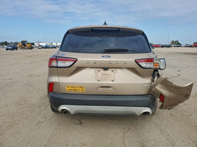 Photo 6 from auction – 2020 FORD ESCAPE S with VIN 1FMCU0F67LUA24026