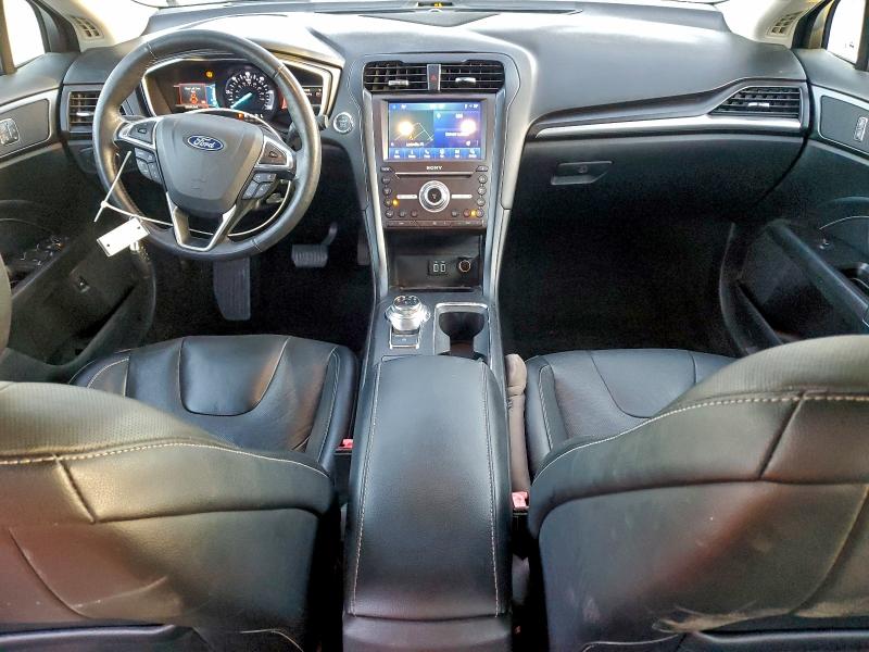 Photo 8 from auction – 2019 FORD FUSION with VIN 3FA6P0RU0KR273928
