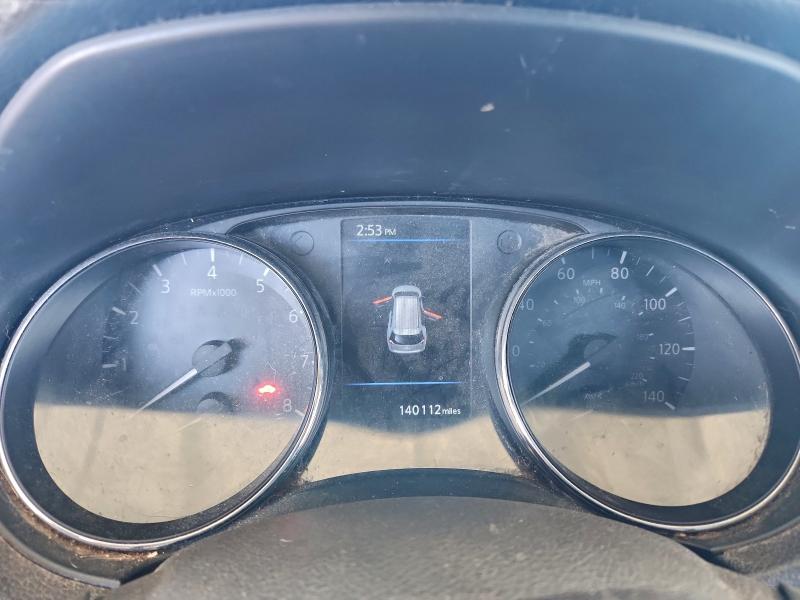 Photo 9 from auction – 2019 NISSAN ROGUE S with VIN 5N1AT2MT4KC832675