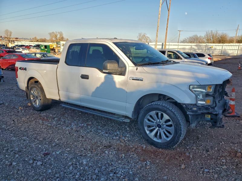 Photo 4 from auction – 2016 FORD F150 SUPER with VIN 1FTFX1EF2GFA03837
