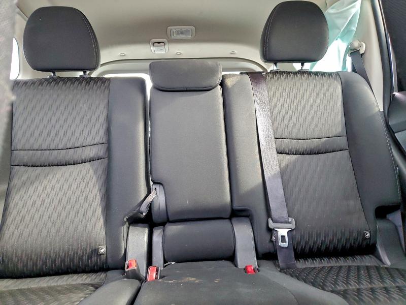 Photo 10 from auction – 2018 NISSAN ROGUE S with VIN KNMAT2MV1JP619146