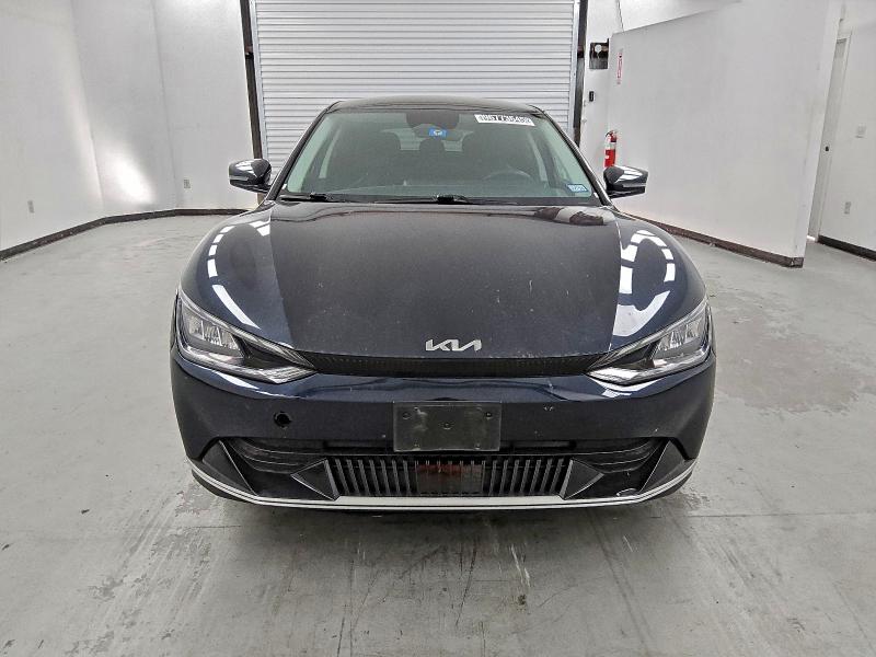 Photo 5 from auction – 2023 KIA EV6 LIGHT with VIN KNDC34LA4P5612120