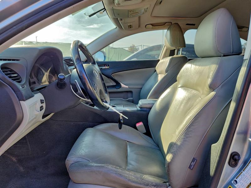Photo 7 from auction – 2008 LEXUS IS 250 with VIN JTHCK262585015649