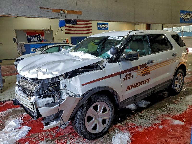 FORD EXPLORER P 2018 with VIN 1FM5K8AR4JGB67865 - Photo from auction