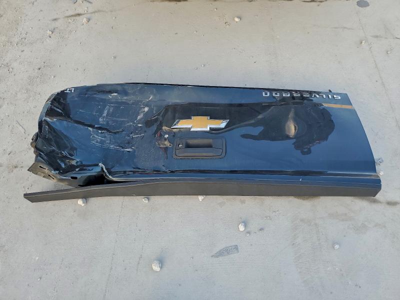 Photo 12 from auction – 2018 CHEVROLET SILVERADO with VIN 3GCPCREC8JG478600