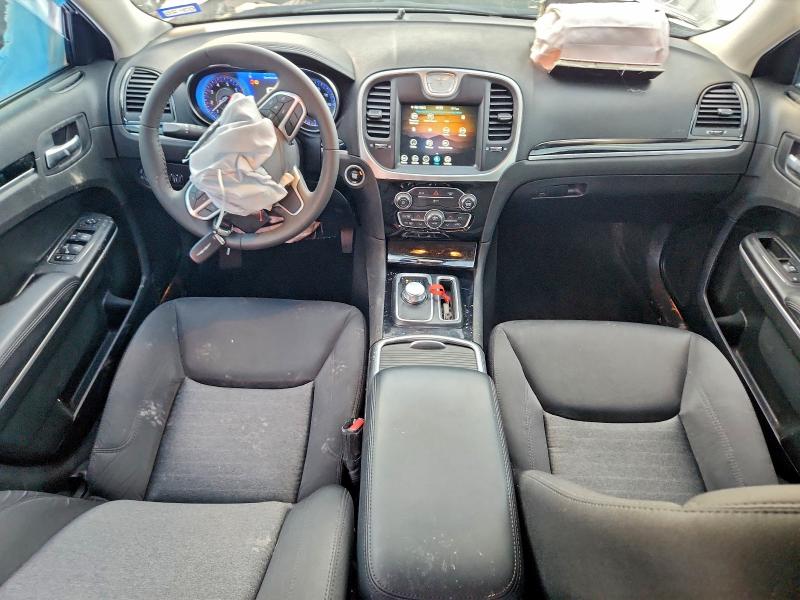 Photo 8 from auction – 2023 CHRYSLER 300 TOURIN with VIN 2C3CCAAGXPH706599