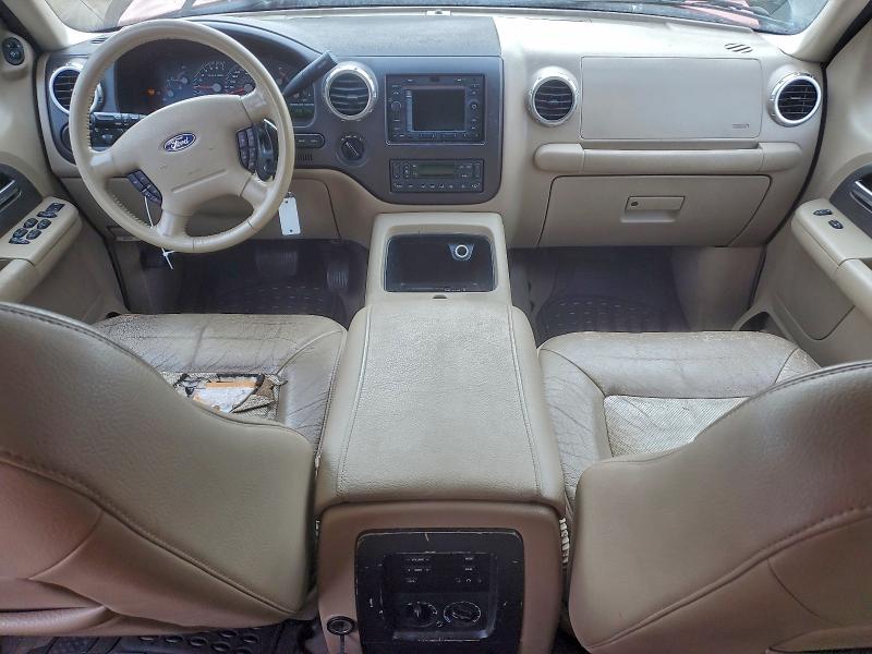 Photo 8 from auction – 2003 FORD EXPEDITION with VIN 1FMFU18L63LB76035
