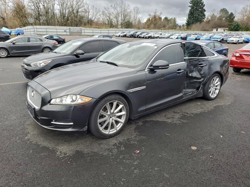 JAGUAR XJ 2013 with VIN SAJWJ1CD1D8V44253 - Photo from auction