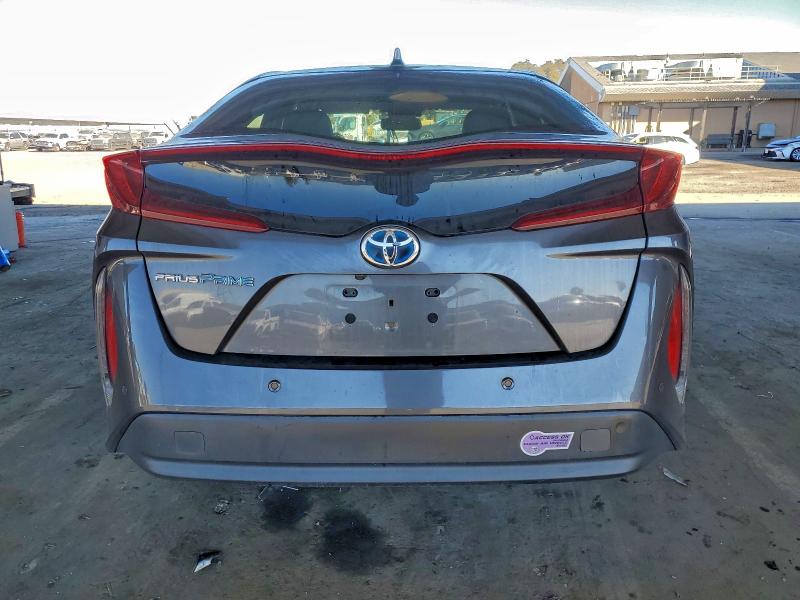Photo 6 from auction – 2019 TOYOTA PRIUS PRIM with VIN JTDKARFP0K3106917