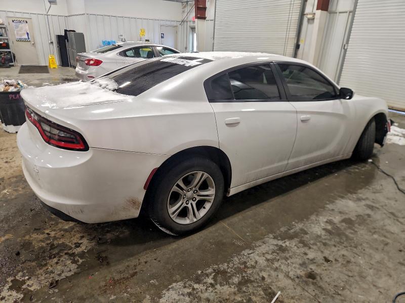 Photo 3 from auction – 2015 DODGE CHARGER SE with VIN 2C3CDXBG5FH812374