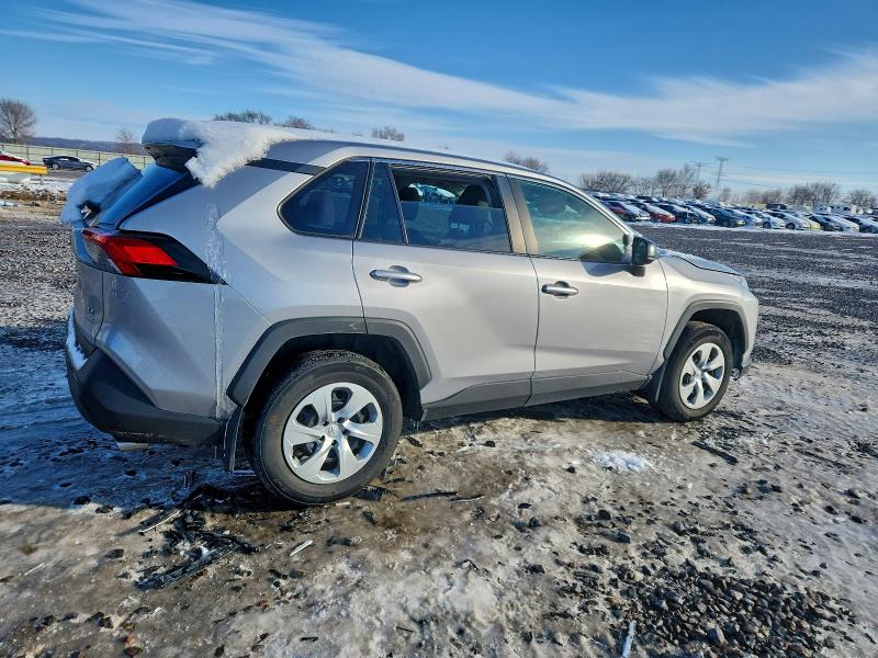 Photo 3 from auction – 2022 TOYOTA RAV4 LE with VIN 2T3F1RFV1NC292275