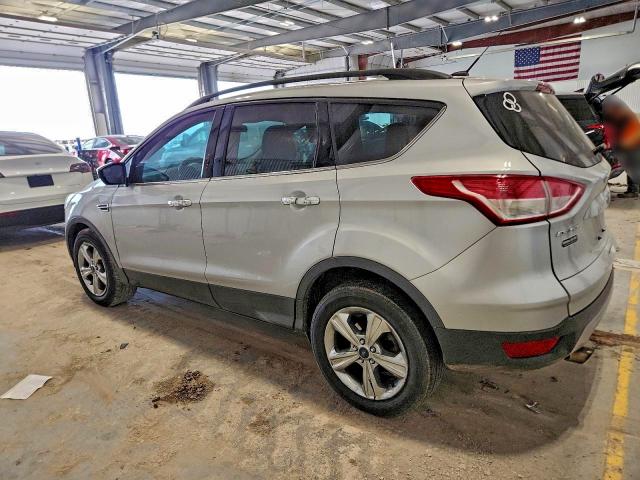 Photo 2 from auction – 2016 FORD ESCAPE SE with VIN 1FMCU9G92GUB00917