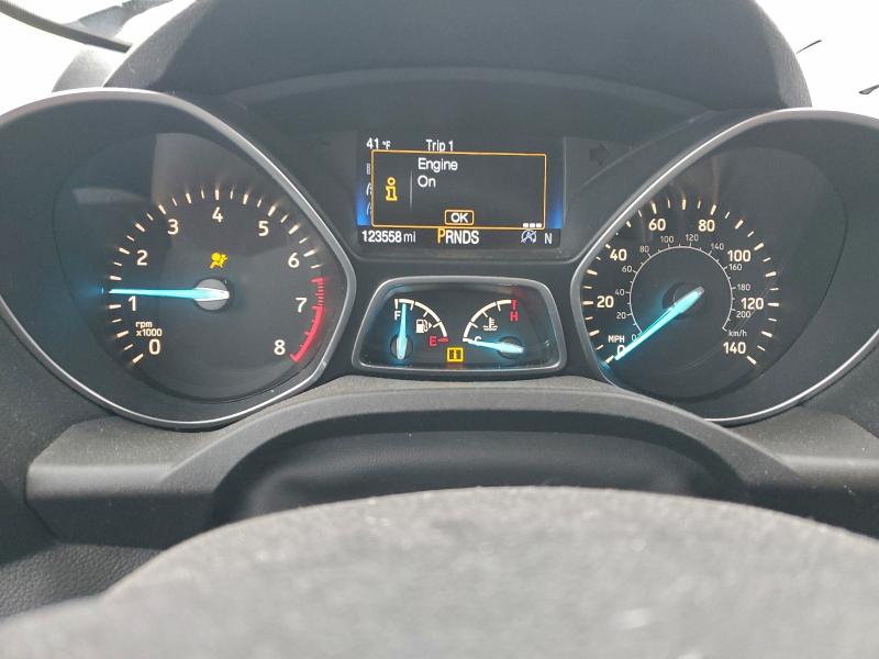 Photo 9 from auction – 2017 FORD ESCAPE SE with VIN 1FMCU0GD9HUC47057