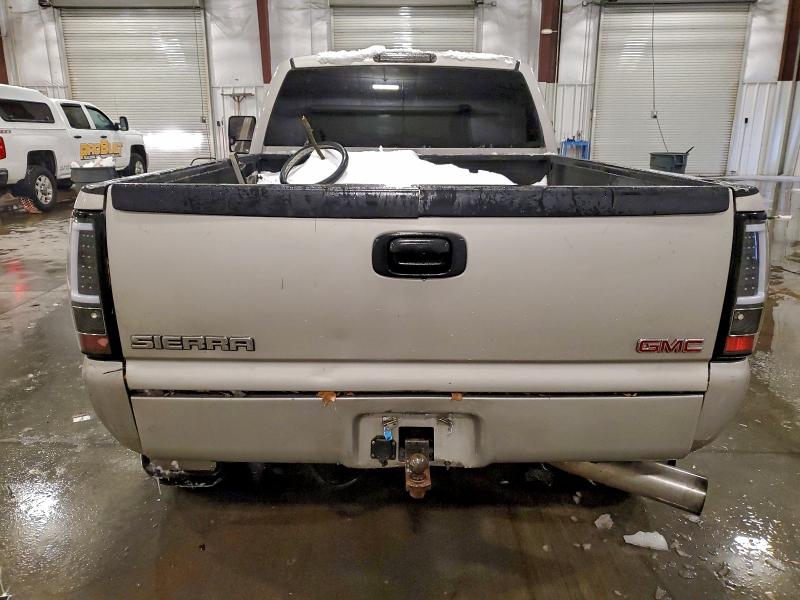 Photo 6 from auction – 2004 GMC SIERRA K25 with VIN 1GTHK292X4E267099