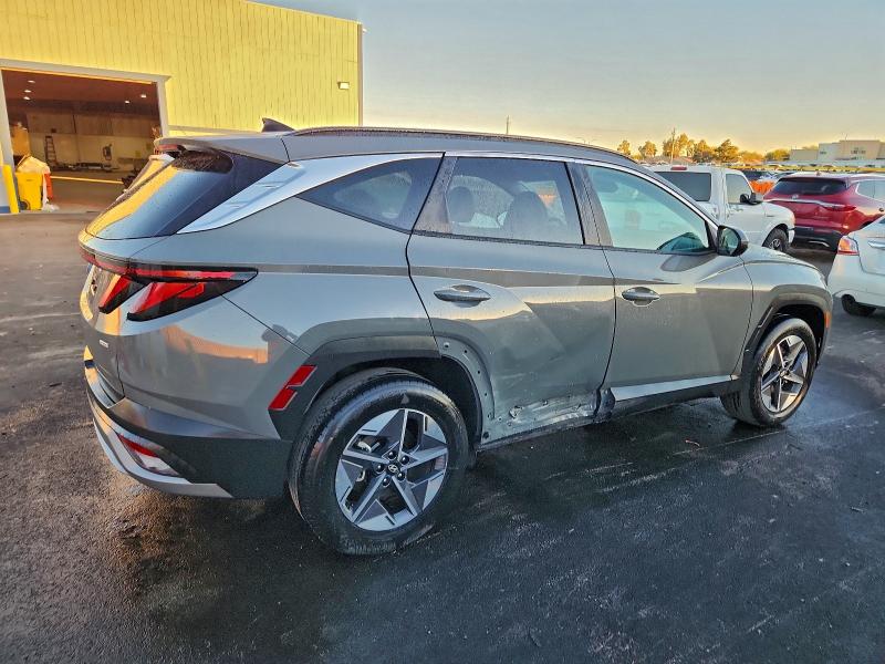 Photo 3 from auction – 2025 HYUNDAI TUCSON with VIN 5NMJBCDE5SH485793