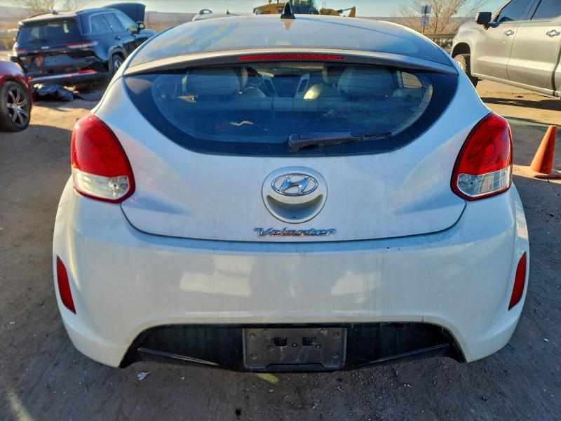 Photo 6 from auction – 2013 HYUNDAI VELOSTER with VIN KMHTC6AD3DU131135