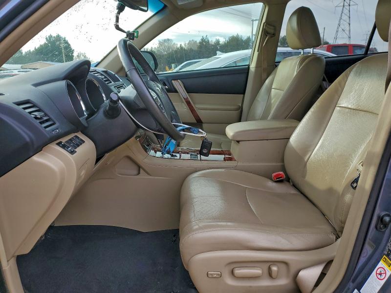 Photo 7 from auction – 2013 TOYOTA HIGHLANDER with VIN 5TDYK3EH7DS096192
