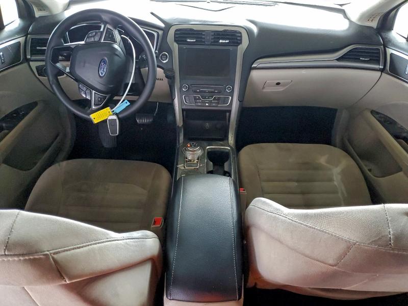 Фото 8 с аукциона – 2017 FORD FUSION с VIN 3FA6P0HD2HR180564