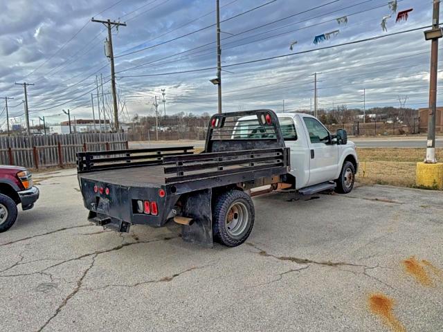 Photo 4 from auction – 2016 FORD F350 SUPER with VIN 1FDRF3G67GEA81749