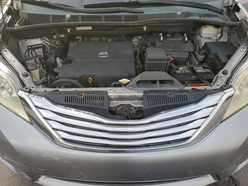 Photo 12 from auction – 2011 TOYOTA SIENNA XLE with VIN 5TDDK3DC2BS016752
