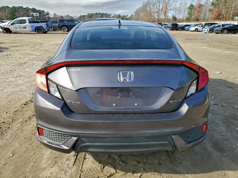 Photo 6 from auction – 2018 HONDA CIVIC TOUR with VIN 2HGFC3B96JH351394