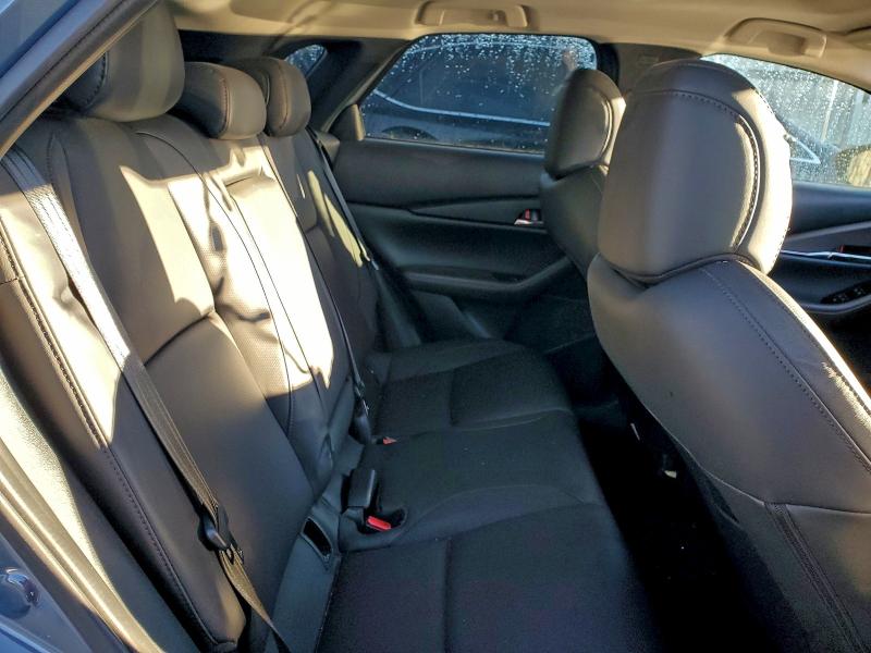 Photo 11 from auction – 2022 MAZDA CX-30 PREM with VIN 3MVDMBEY8NM413335