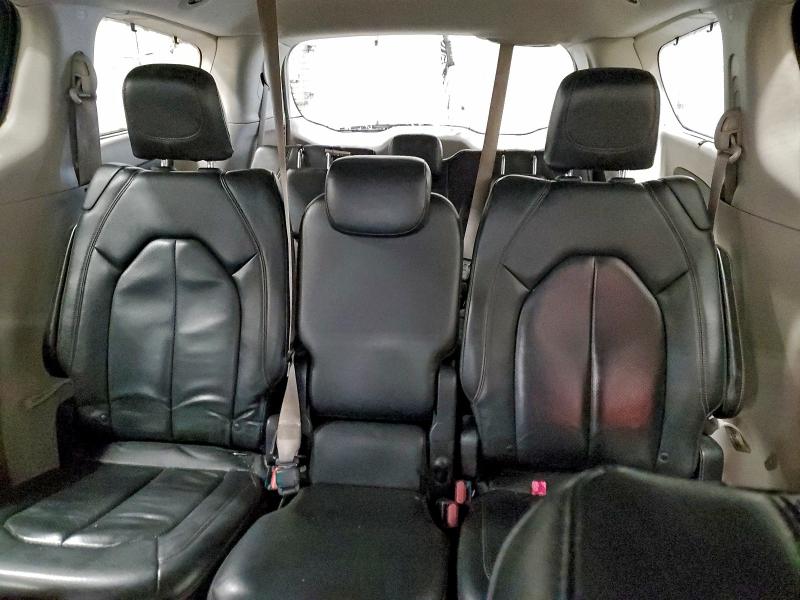 Photo 10 from auction – 2019 CHRYSLER PACIFICA T with VIN 2C4RC1BG5KR721356