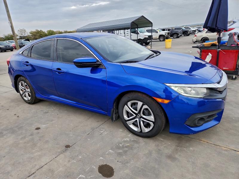 Photo 4 from auction – 2017 HONDA CIVIC LX with VIN 19XFC2F55HE060083