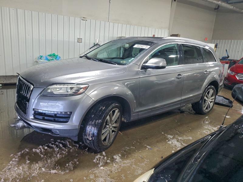 AUDI Q7 PREMIUM 2010 with VIN WA1LYAFE9AD001487 - Photo from auction