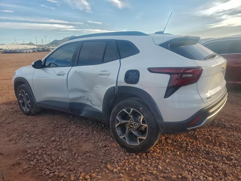 Photo 2 from auction – 2025 CHEVROLET TRAX 1LT with VIN KL77LHEP6SC074693