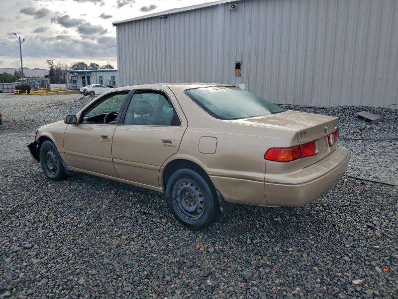 Photo 2 from auction – 2000 TOYOTA CAMRY CE with VIN 4T1BG22K3YU666574