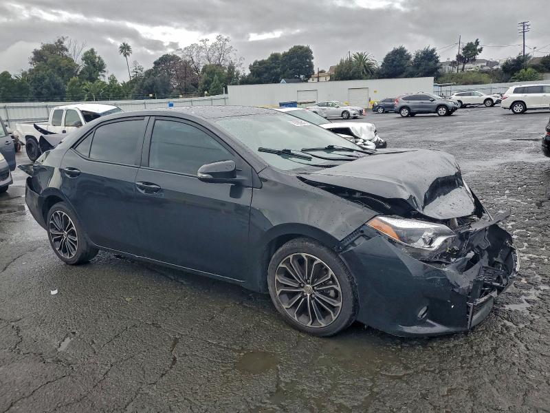 Photo 4 from auction – 2015 TOYOTA COROLLA with VIN 5YFBURHE8FP221927