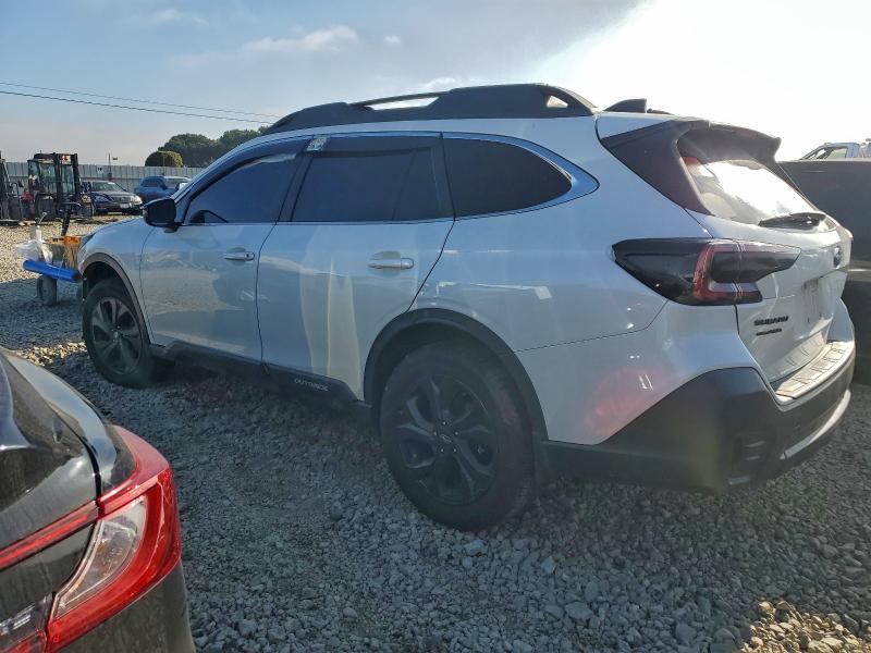 Photo 2 from auction – 2020 SUBARU OUTBACK ON with VIN 4S4BTGKD1L3236891
