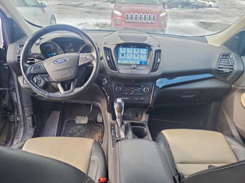 Photo 8 from auction – 2019 FORD ESCAPE SEL with VIN 1FMCU0HD7KUC40324