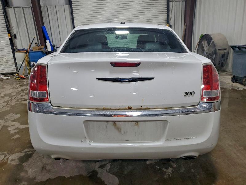 Photo 6 from auction – 2012 CHRYSLER 300 LIMITE with VIN 2C3CCACG2CH250069