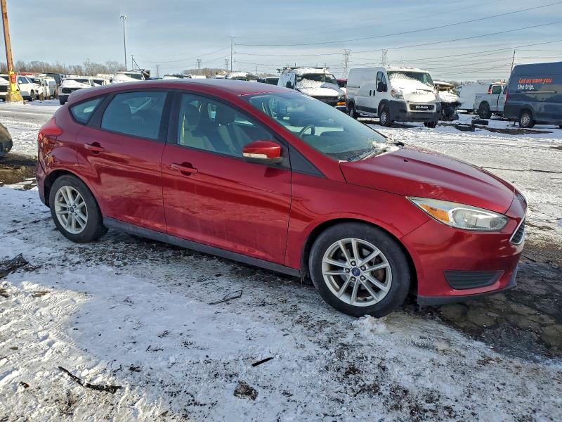 Photo 4 from auction – 2015 FORD FOCUS SE with VIN 1FADP3K28FL367805