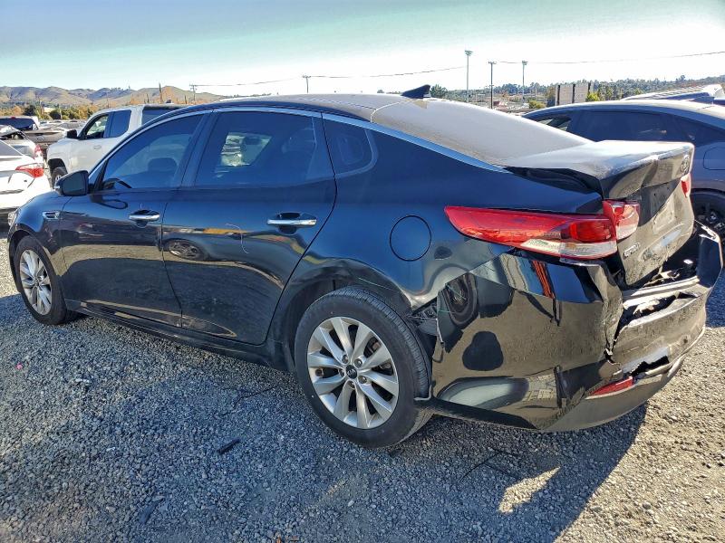 Photo 2 from auction – 2018 KIA OPTIMA LX with VIN 5XXGT4L35JG269453