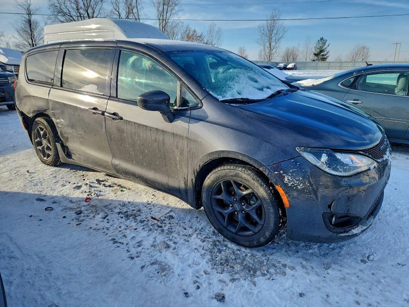 Photo 4 from auction – 2019 CHRYSLER PACIFICA T with VIN 2C4RC1FG6KR567525