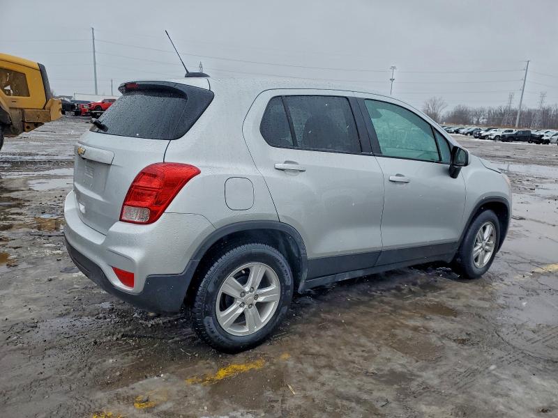 Photo 3 from auction – 2019 CHEVROLET TRAX LS with VIN 3GNCJKSB4KL342939