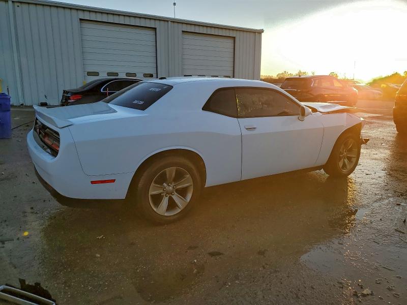 Photo 3 from auction – 2019 DODGE CHALLENGER with VIN 2C3CDZAG4KH669411
