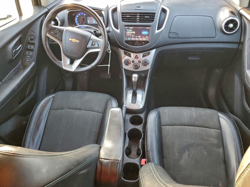 Photo 8 from auction – 2015 CHEVROLET TRAX 1LT with VIN KL7CJLSB7FB177374