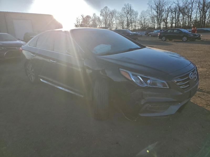 Photo 4 from auction – 2017 HYUNDAI SONATA SPO with VIN 5NPE34AF3HH452840