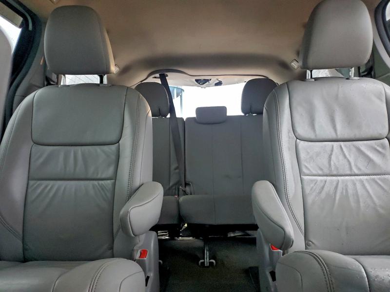 Photo 10 from auction – 2017 TOYOTA SIENNA XLE with VIN 5TDDZ3DC3HS166213