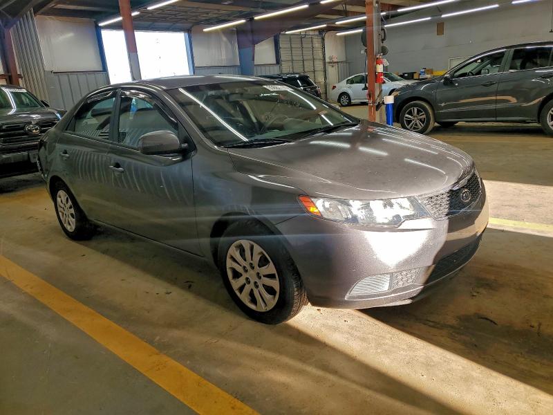 Photo 4 from auction – 2013 KIA FORTE EX with VIN KNAFU4A23D5693982