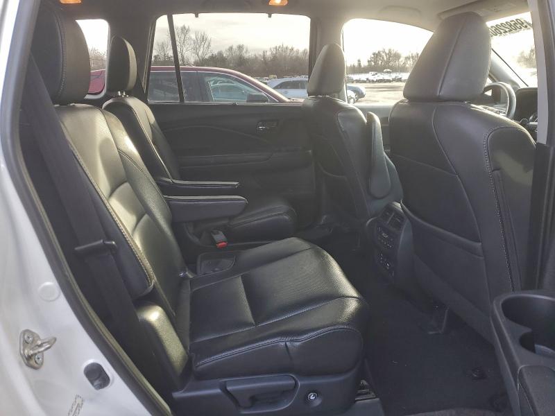 Photo 11 from auction – 2016 HONDA PILOT ELIT with VIN 5FNYF6H08GB098800
