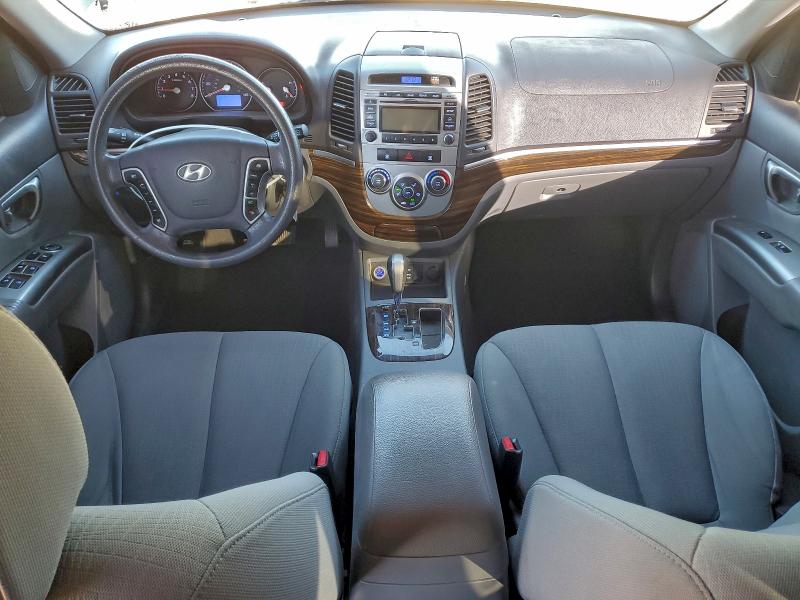 Photo 8 from auction – 2010 HYUNDAI SANTA FE G with VIN 5NMSGDAB7AH413563