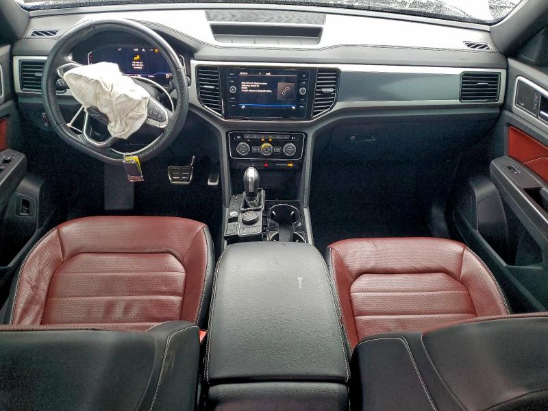 Photo 8 from auction – 2022 VOLKSWAGEN ATLAS CROS with VIN 1V2FE2CA1NC201079