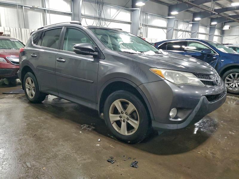 Photo 4 from auction – 2013 TOYOTA RAV4 XLE with VIN 2T3WFREV6DW064367